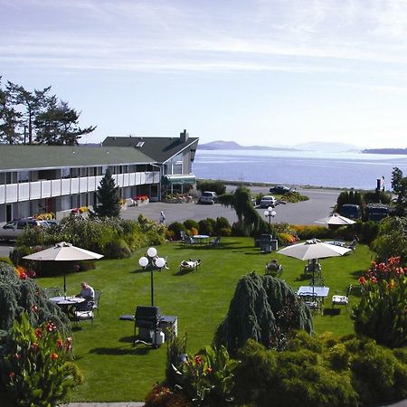 The Cedarwood Inn & Suites Sidney Extérieur photo